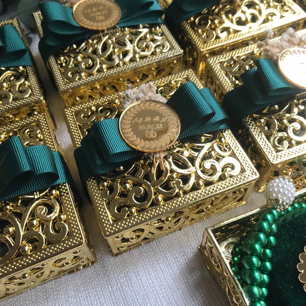 Prayer Beads Tasbeeh Favors ,Islamic Favor , Mini Quran Favors, Personalized Velvet Mini Quran Tasbeeh Decorated Box Gift SetEid Favor