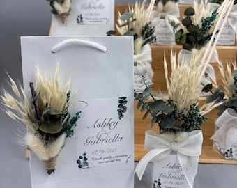 Recuerdos de boda personalizados con aroma a eucalipto, difusores de ambiente, recuerdos de boda, recuerdos para despedida de soltera, fragancias personalizadas para el hogar.