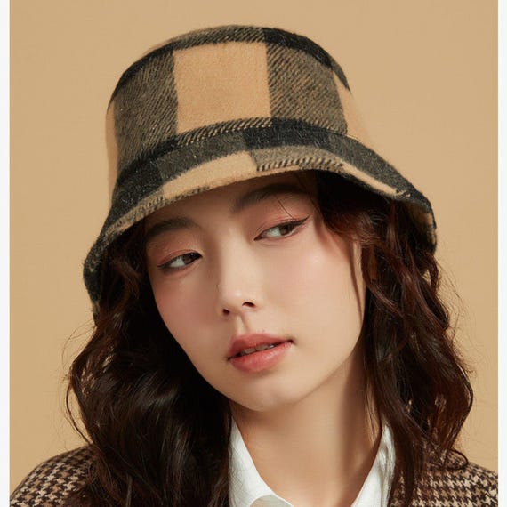 Women display picture 3