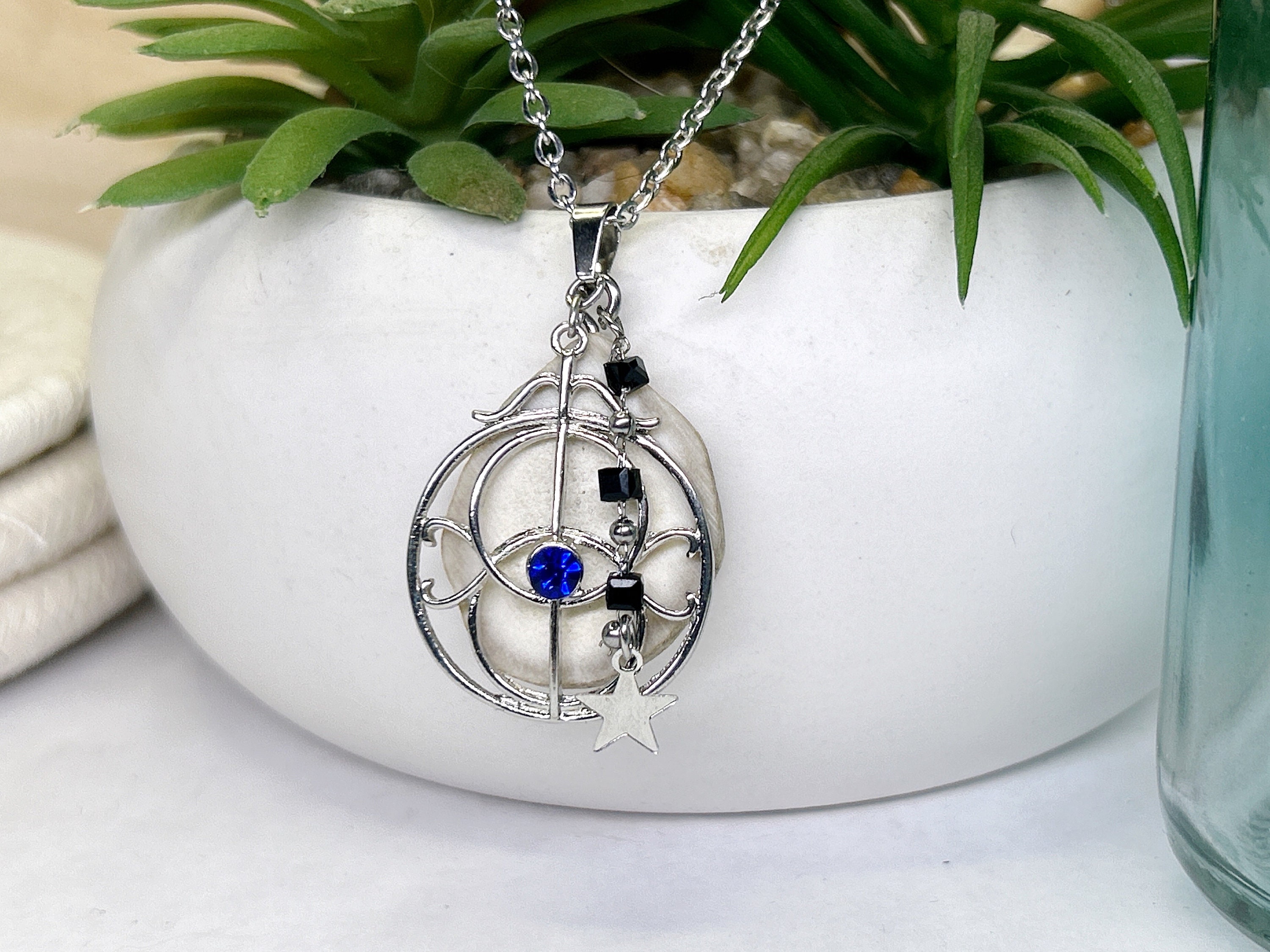 Vampire Diaries Elena Gilbert Necklace Romantic Crystal Pendant Jewelry  Gift New | eBay