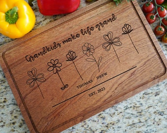 Mother's Day Cutting Board, Personalized Cutting Board, Personalized Gift Mom, Custom Engraved Cutting Board, Gift for Grandma, Love You Mom