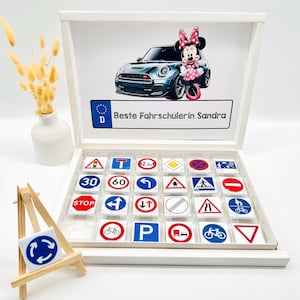 Chocolade doos gepersonaliseerd Minnie rijschool rijbewijs rij-instructeur leerling chauffeur gast cadeau cadeau idee chocolade examen