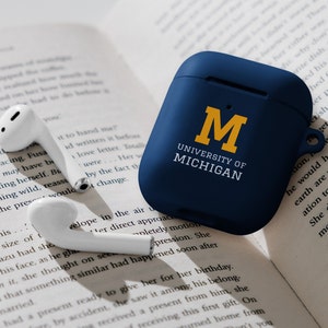 University of Michigan Airpods case