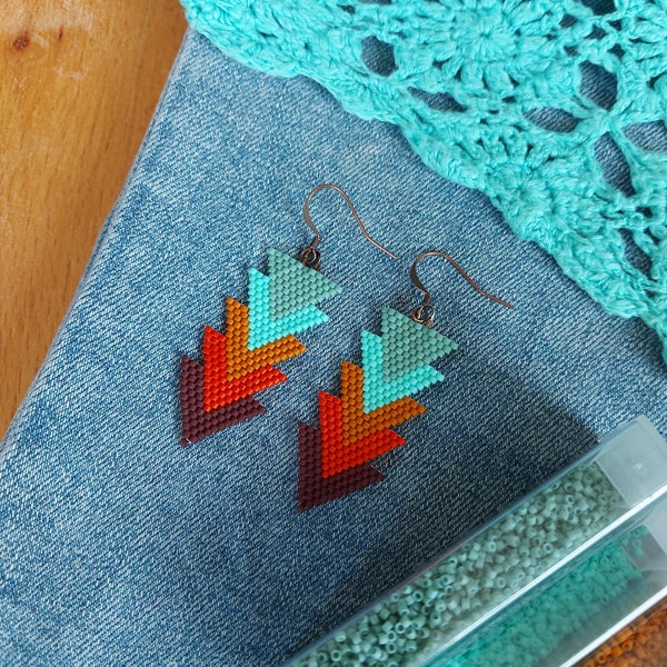 Good mood - colorful beaded triangle earrings made with seafoam, aqua, burnt orange, orangey red and dark brown colours