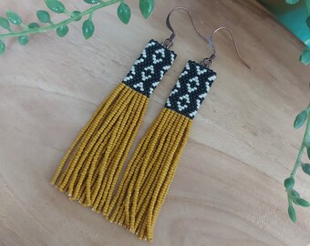 Rhombus - modern, beaded fringe earring with geometric pattern, Colors black, cream and mustard. Gift for friend/bridesmaids/yourself.