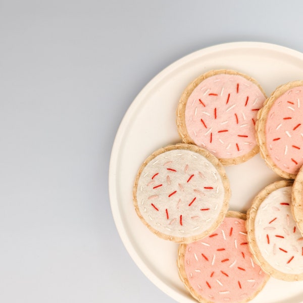 Felt Valentines Sugar Cookies | V-day | Pretend Food | Play kitchen | Felt Dessert | Felt Bakery | kids tea Party | Heart cookies