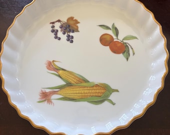 Vintage Royal Worcester flameproof Evesham Tart Quiche dish - made in England. 9 inch