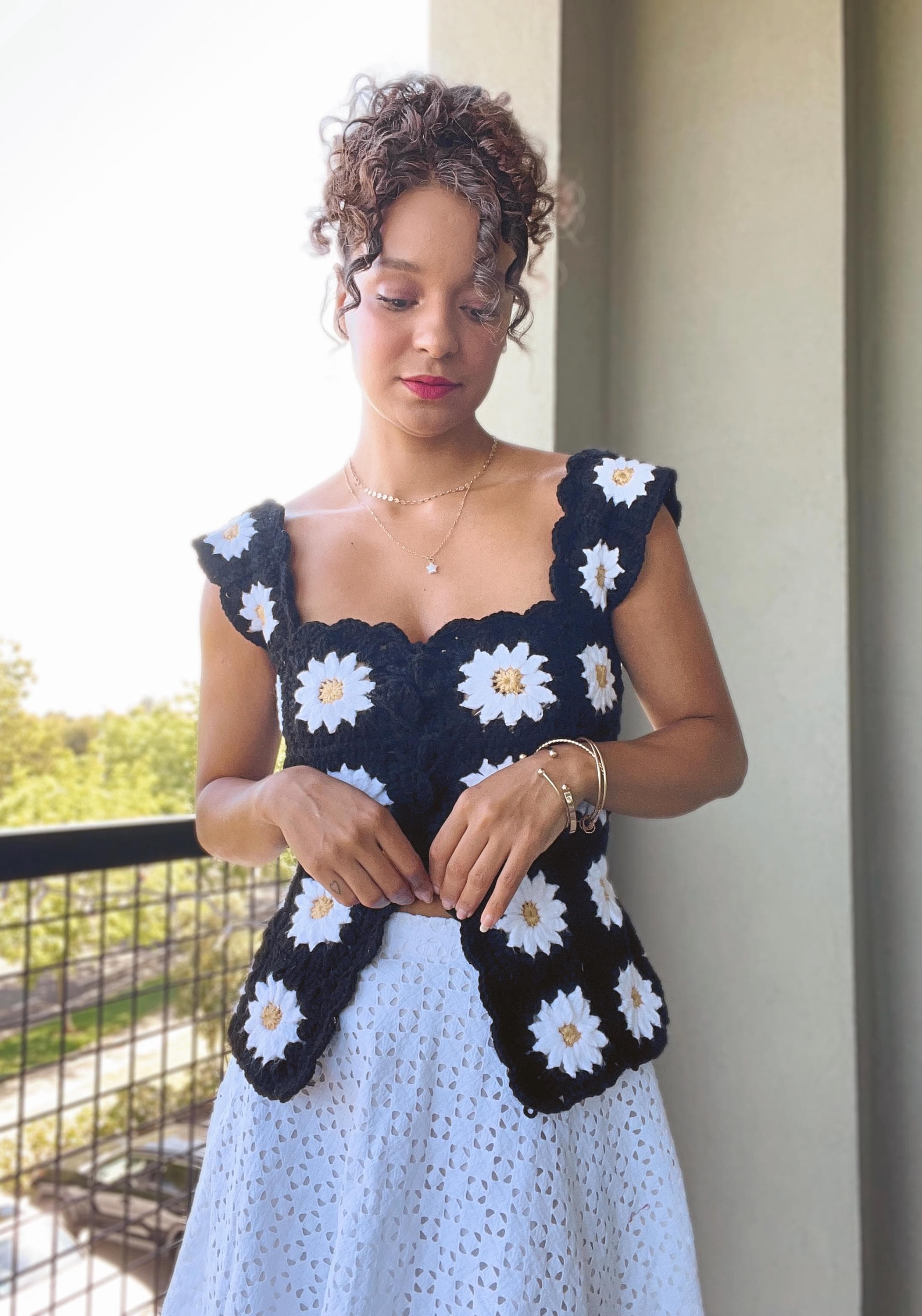 Blusa de ganchillo con margaritas España