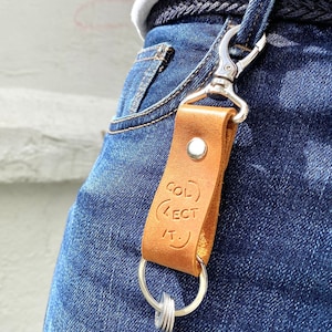 Leather Traveler Keychain, Brown, Country Tag Keychain, Travel Keyring, World Traveler Clip, Travel Key, Traveler Charm, Travel Token & Tags