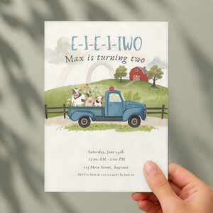 Puede incluir: Una tarjeta de invitaci&oacute;n rectangular con una camioneta azul que transporta una vaca, un cerdo y una oveja. El fondo muestra una granja, un granero rojo y un arco&iacute;ris. Texto: E-I-E-I-TWO, Max is turning two, Saturday, June 14th, 11:00 AM - 2:00 PM, 123 Main Street, Anytown, RSVP to Mom at 555.123.4567 by June 1st.