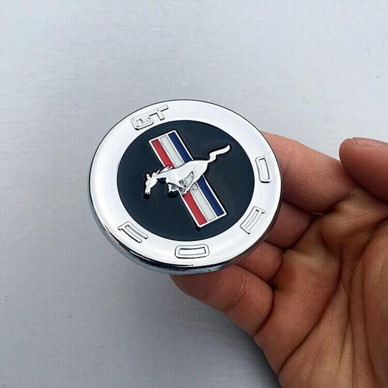 Emblema delantero Mustang Pony cromado, con licencia Ford, nuevo, 2015-22, tricolor, 2 piezas. Round