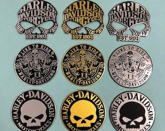 Harley Motorcycles Skull Gold Toned Metal Decal Biker Emblem Badge Logo Stickers