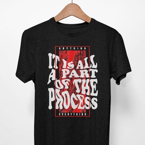 Del av processen-skjorta, grunge, abstrakt skjorta, konstnärlig t-shirt, streetwear-topp, modern konst, konstnärlig gåva, casual streetwear, trippy, eterisk