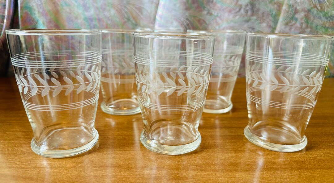 Vintage Set of 6 Etched Anchor Hocking Blown Glass Flat Bottom Drinking