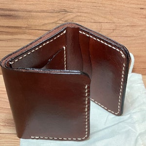 Cartera triple de cuero, caoba, guarda tus tarjetas de crédito y dinero en efectivo fácilmente