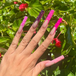 Multi-Pink + Chrom French Tip Press auf Nägeln (XXLong Square)