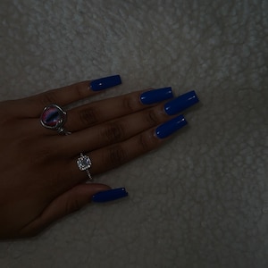 Blue Press on Nails (Medium Square)