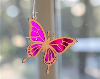 蝶のサンキャッチャーSVG、6ピースバンドル、ステンドグラススタイル、レーザーカットファイル