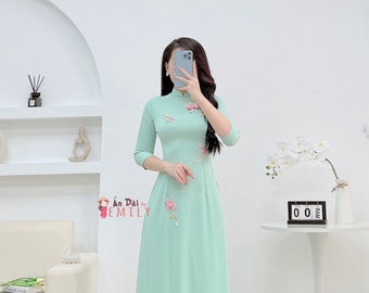 Áo dài lụa màu xanh thêu hoa ruy băng| sage green Ribbon embroidery Pre made ao dai| Ao dai | sage green Ao dai| Simple ao dai| No pants