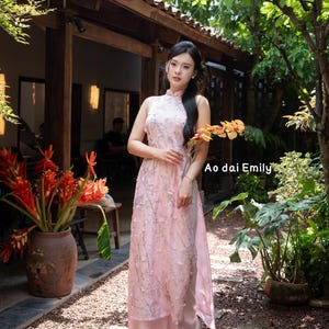 blue long sleeve prom dress Detachable V-Neck with Lace Appliques Light Evening Gown OKH28 – Demodresses PRE ORDER 6 Colors Yalonda Textured A-Line Midi Size:Size 28W