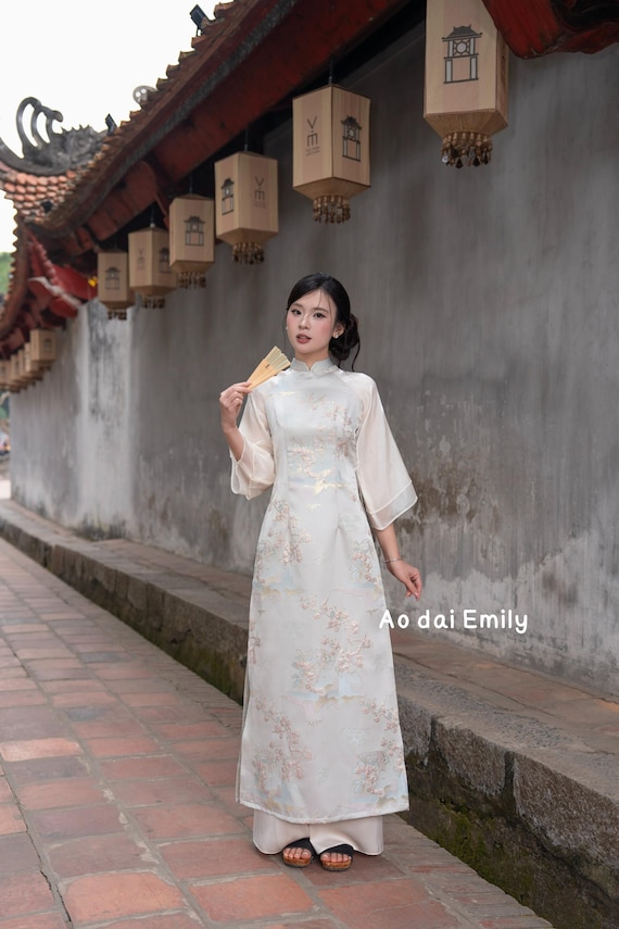 vietnam new year dress Vietnamese New Year Dress: A Cultural Exploration