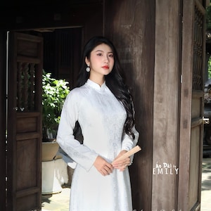 Vitt mullbärssilke Ao Dai | Dubbla lager mullbärssilke ao dai | Ao dai för speciella evenemang | Vitt Ao dai för brudar | Inga byxor | S-6XL