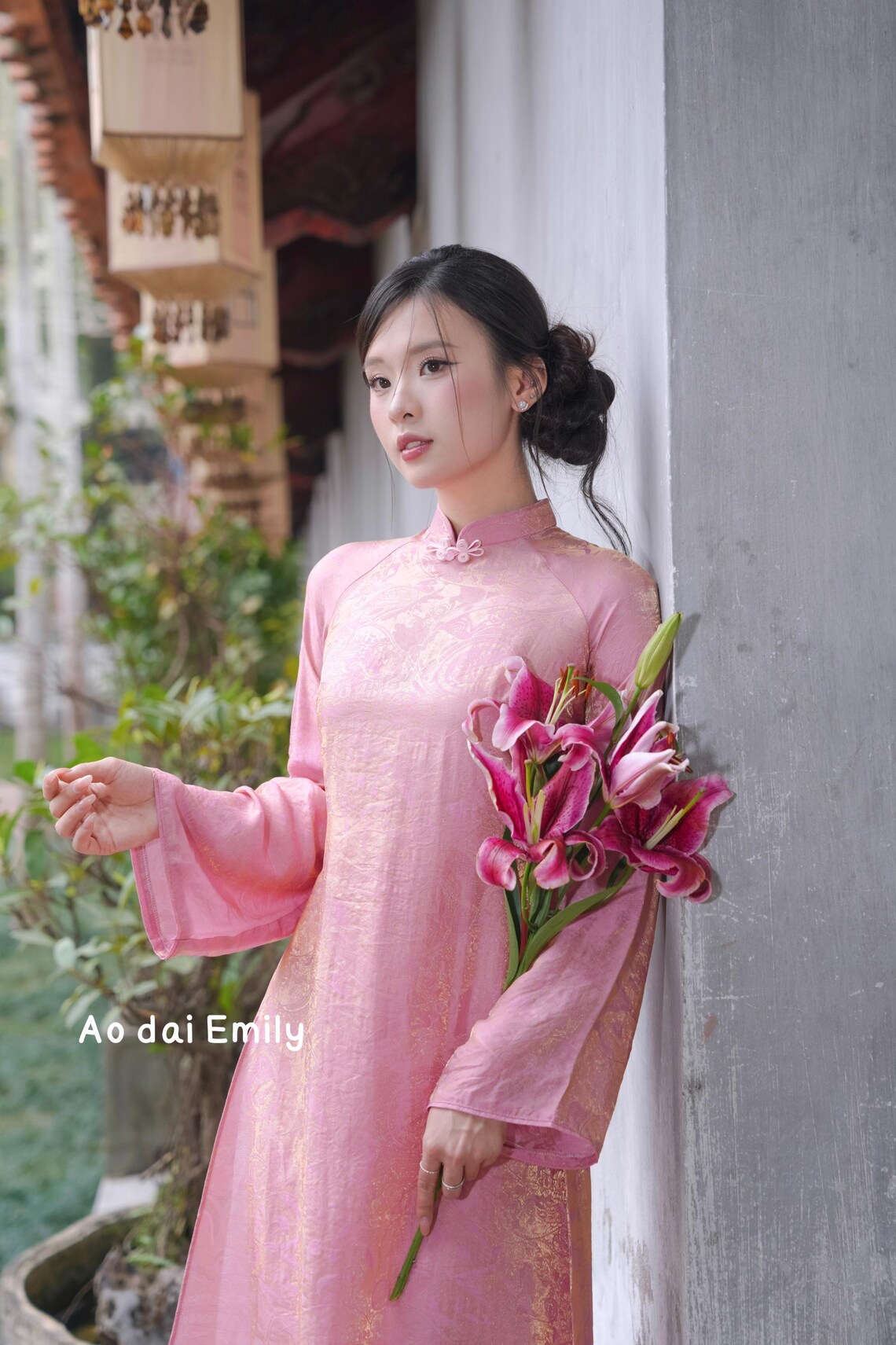 Pink/ Gold Loosing Modern Ao Dai With Button Collar | áo Dài Cách Tân ...