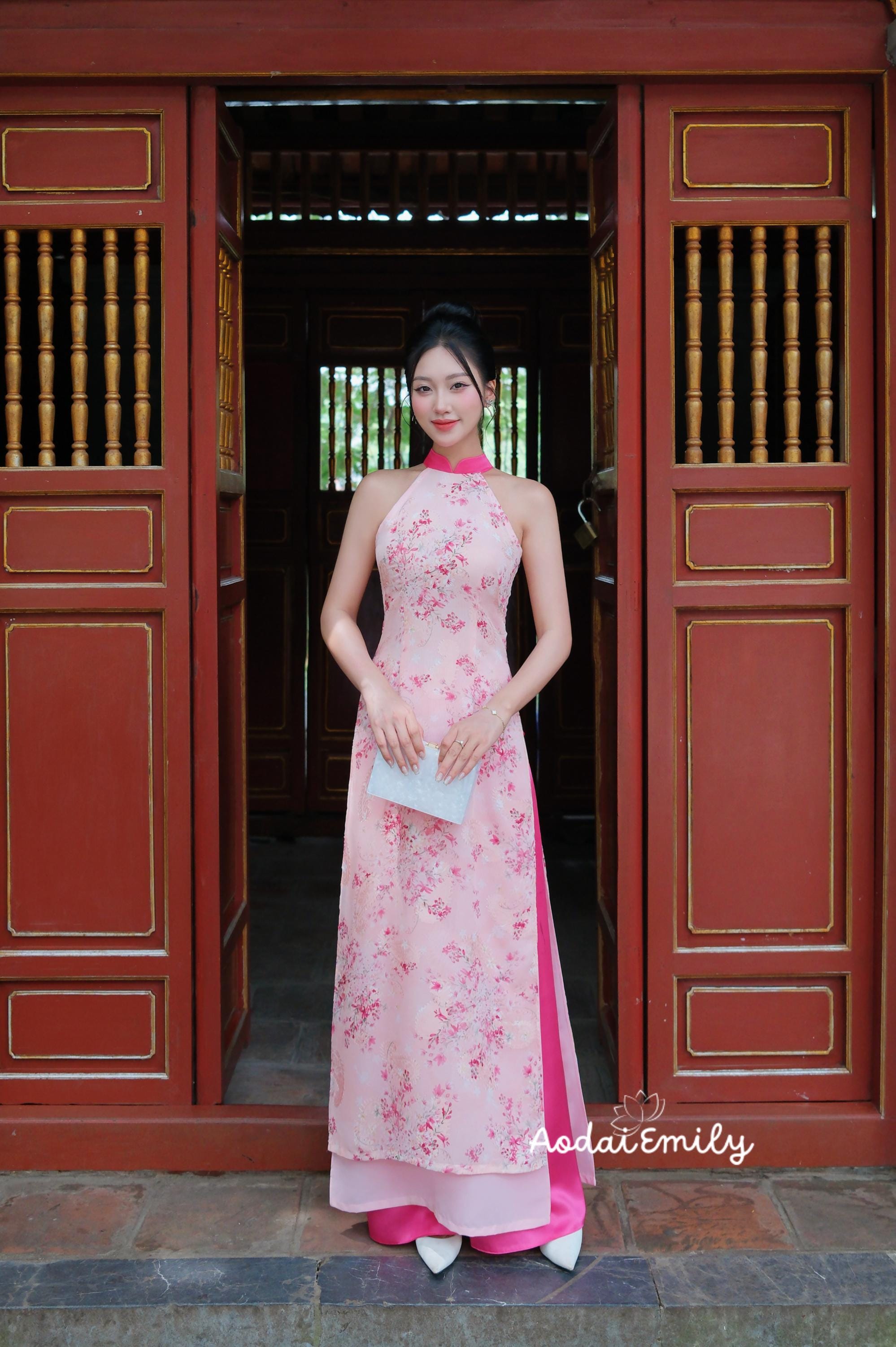 Fuchsia Sleeveless Mini sakura Pre made ao dai|  | Ao dai yếm Women| Pants included| Lunar new year 2025 ao dai| HN083