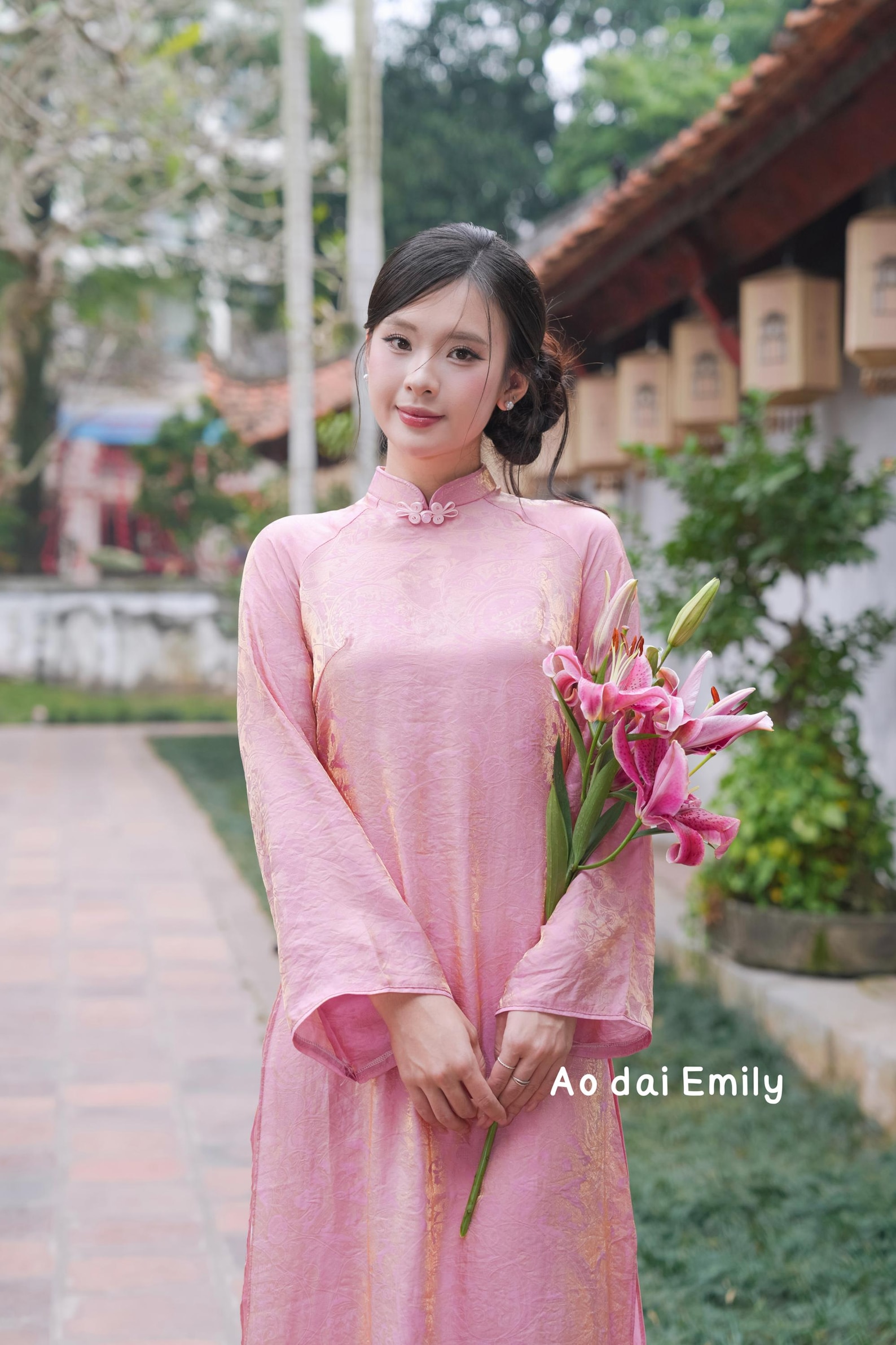 Pink/ Gold Loosing Modern Ao Dai With Button Collar | áo Dài Cách Tân ...
