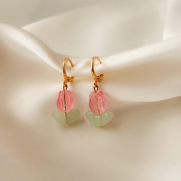 LALA (24k Gold Tulip Earrings, Gold Earrings, Dainty and Elegant Earrings, Tulip Flower Earrings)