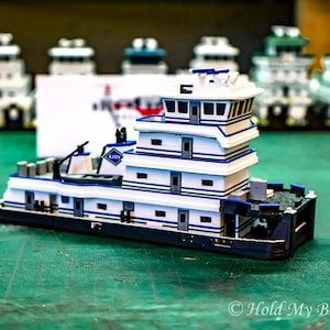M/V Lester Parker 1:245 towboat replica