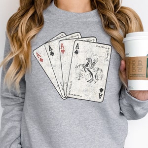 Sudadera con ases de naipes de vaquero / Suéter con la frase "Long Live Cowgirl" / Suéter con estampado de rodeo occidental / Camisetas de regalo con barajas de cartas bohemias / Camiseta de cuello redondo retro Howdy
