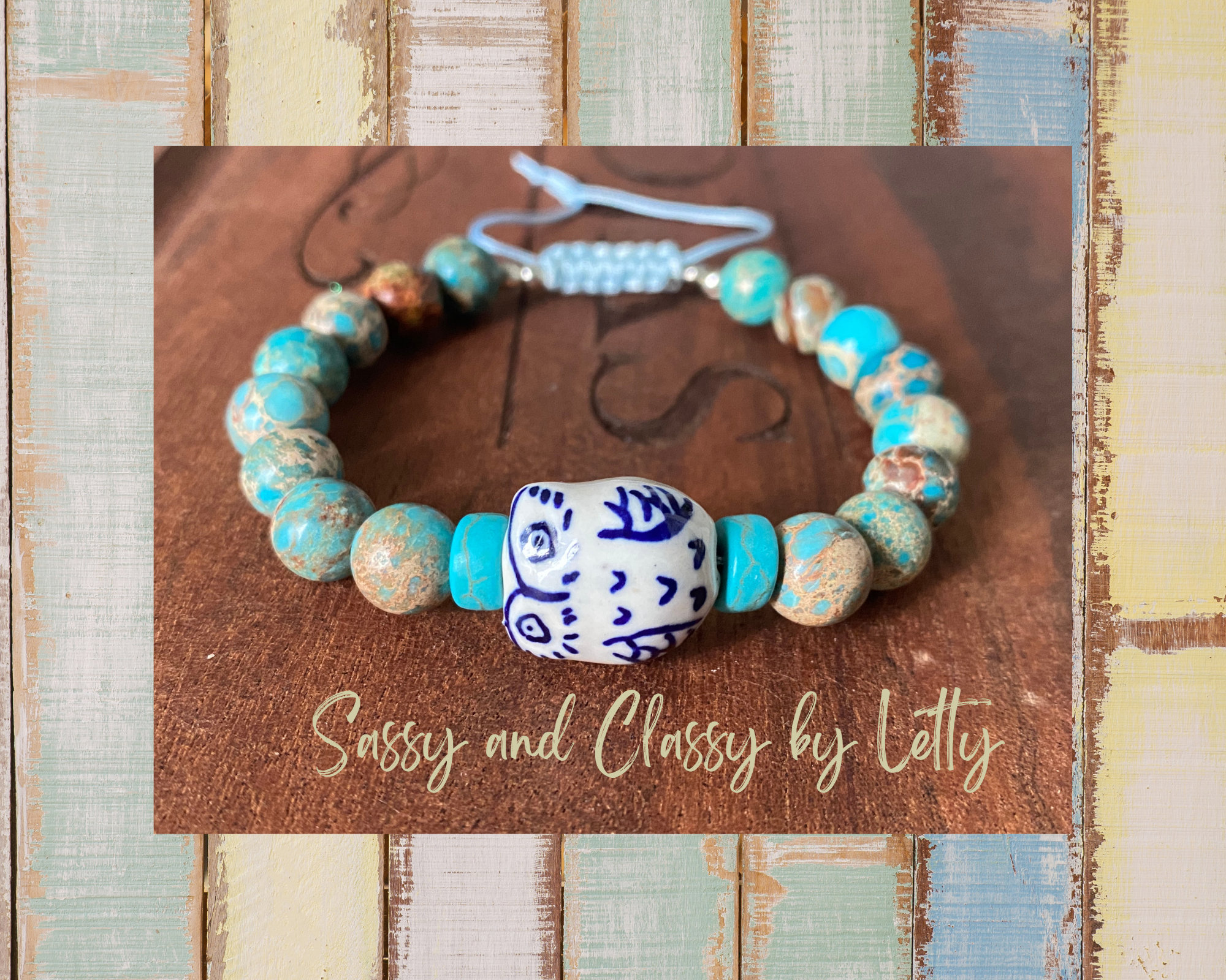 Macrame Blue-White Owl bracelet.