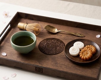 Koreaans houten dienblad | Handgemaakt decoratief theeblad | Traditioneel drakenmedaillon | Donker walnoot | Koreaans woondecoratie | Housewarmingcadeau