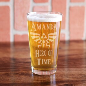 Hero of Time Zelda Hylian Crest, Hero of Time Gift, Zelda Gifts, Legend of Zelda Gift, Link and Zelda, Hylian Crest, Zelda Glass