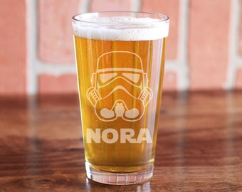 Stormtrooper Beer Glasses, Storm Trooper Gift, Starwars Pint Glass, Starwars Gift, Star Wars Gift, Storm Trooper Gift