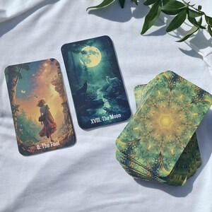 Omira Tarot-Deck – 78 Karten, Indie-Tarot für Schattenarbeit & emotionale Klarheit | Sanfte, mystische Karten mit Begleitbuch
