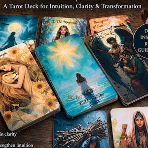 Puede incluir: Una baraja de tarot con cartas ilustradas, incluyendo "La Luna", "Fuerza" y "La Estrella". El tema de la baraja es la intuición, la claridad y la transformación, con el texto "Deep Insight. Real Guidance." Las cartas presentan figuras y símbolos.