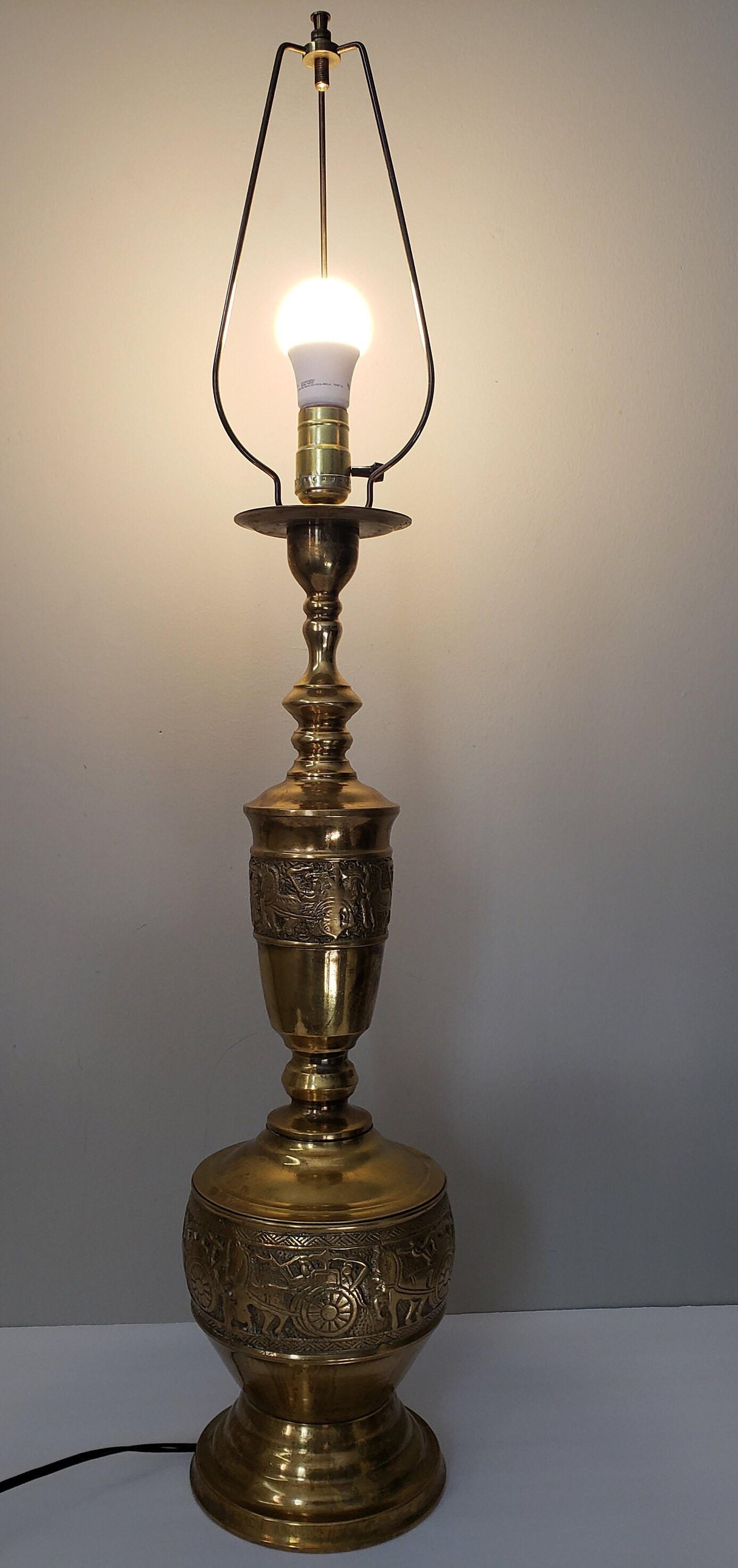Vintage Large Table Lamp Beautiful Solid Brass. 28 - Etsy