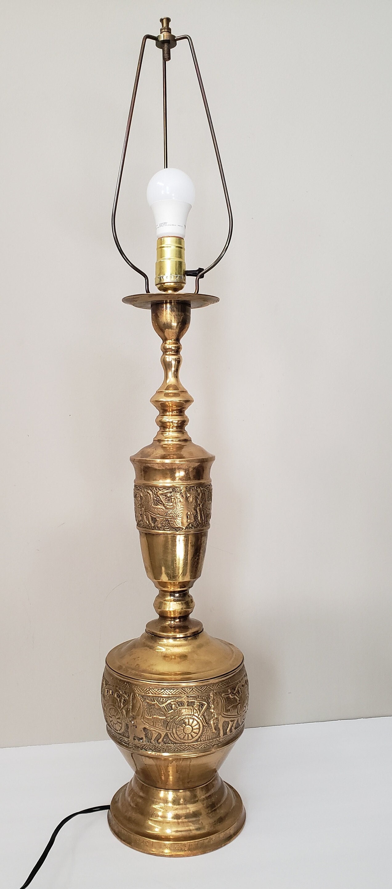 Vintage Large Table Lamp Beautiful Solid Brass. 28 - Etsy