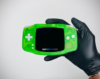 Game Boy Advance verde claro — Pantalla IPS retroiluminada laminada / Modificada y totalmente reacondicionada / GBA auténtica