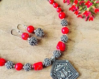 Ethnic Red coral beaded handmade Gemstone Necklace earring set