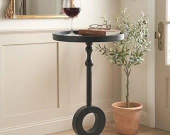 Mesa auxiliar de anillo negro hecha a mano / Mesa auxiliar de lujo para bebidas