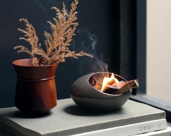 Pebble Palo Santo Holder | Angled Ceramic Smudge Bowl | Modern Zen Incense Burner | Wabi Sabi Ash Catcher | Minimalist Meditation Decor