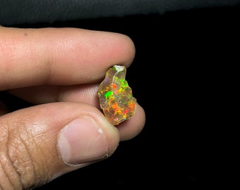 4.15 Carat Natural Ethiopian Opal, Opal jewellery Opal Gemstone Opal Genuine Opal Gorgeous Opal Rare Opal Rough Opal Unique Opal Beautiful.