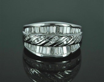 Anillo de diamantes clásico para hombre, oro blanco de 14 k, anillo de diamantes baguette de 2,6 qt, anillo elegante de compromiso para hombre, regalo de aniversario para él, personalizado