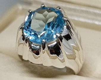 ハンドメイド 10 カラット ブルー トパーズ リング：スターリング