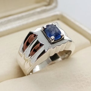 Anello fatto a mano in vero argento sterling 925 con zaffiro blu, bellissimo anello con zaffiro, anello Neelam, anello di fidanzamento