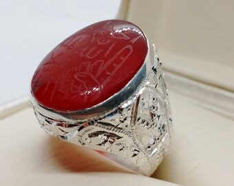 Natural Yemeni Red Brown Men Ring Sterling Silver 925 Handmade Nalain Pak Blood Color Under light Yameni Agate Ring Engraved Aqeeq Ring