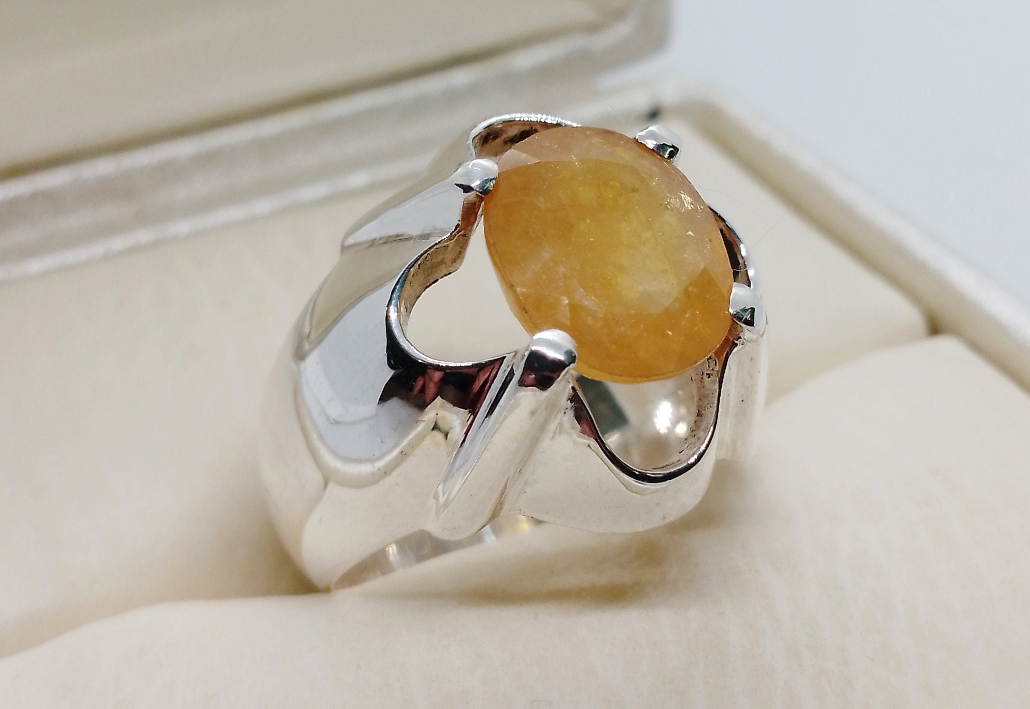 Buy Pukhraj Stone Original Certified 7.25 Gold Ring श्रीलंकन येलो सफायर  गोल्ड सोने की अंगूठी 6.60 Crt Srilankan Yellow Sapphire Gemstone Ring  Adjustable पुखराज रिंग Gold Ki Anguthi For Men & Women